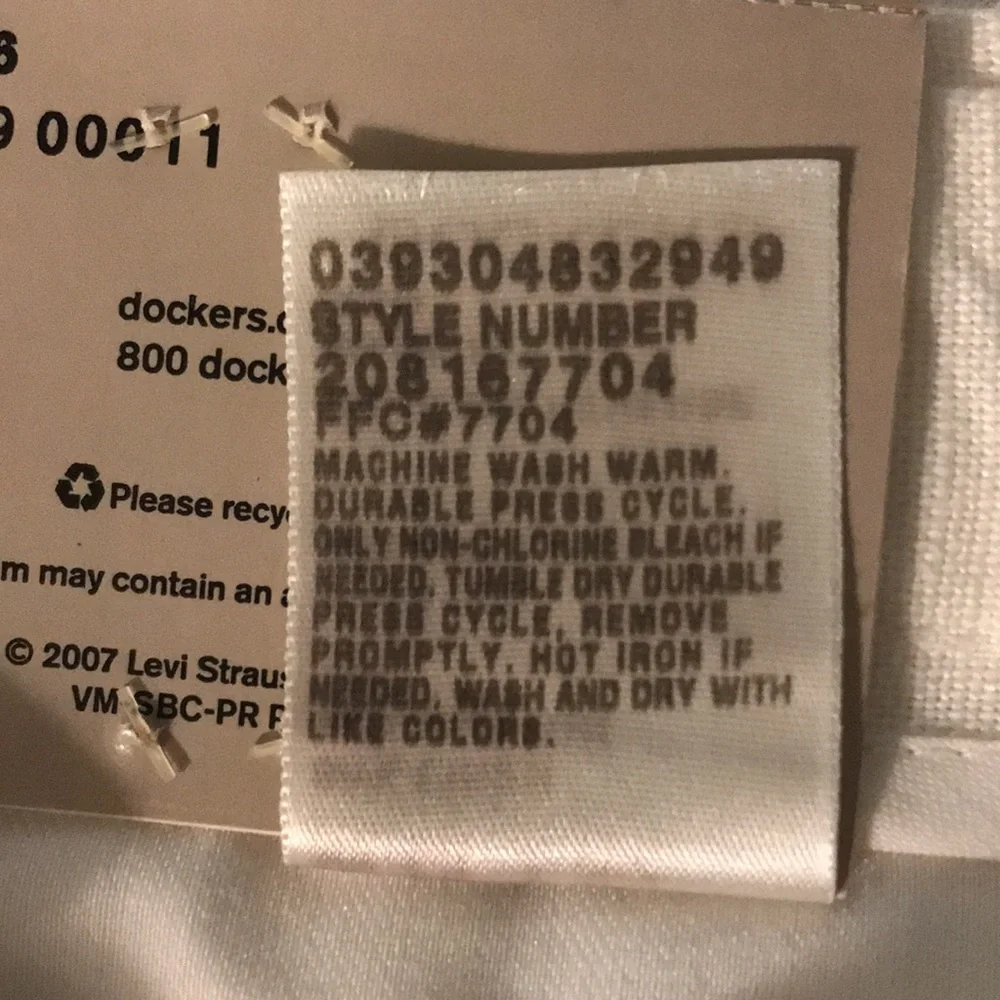 Dockers Premium Presidio Linen Blend White Pleated Cuffs Pants  33x32